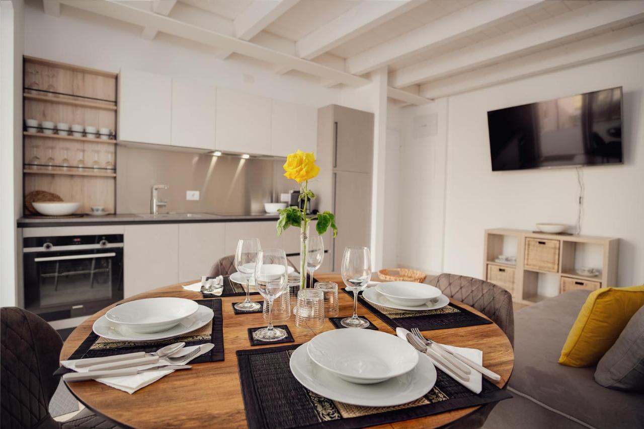 Villa Luisa - Bella Casa Bardolino Eksteriør billede